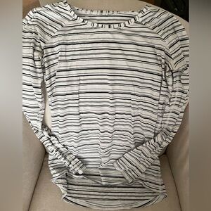 lululemon “emerald long sleeve” shirt size 4